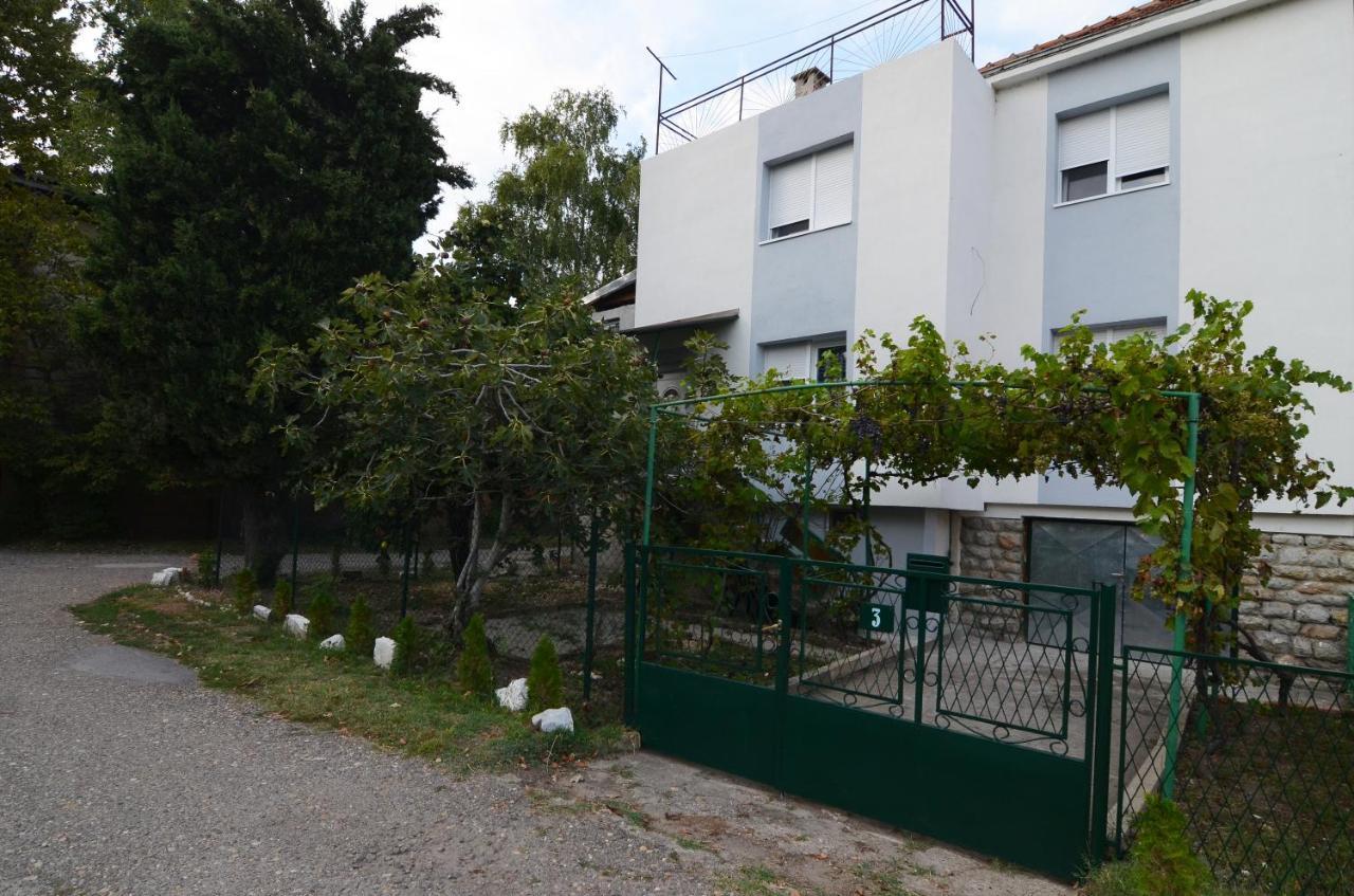 Ferienwohnung Apartman Luka Sremski Karlovci Exterior foto